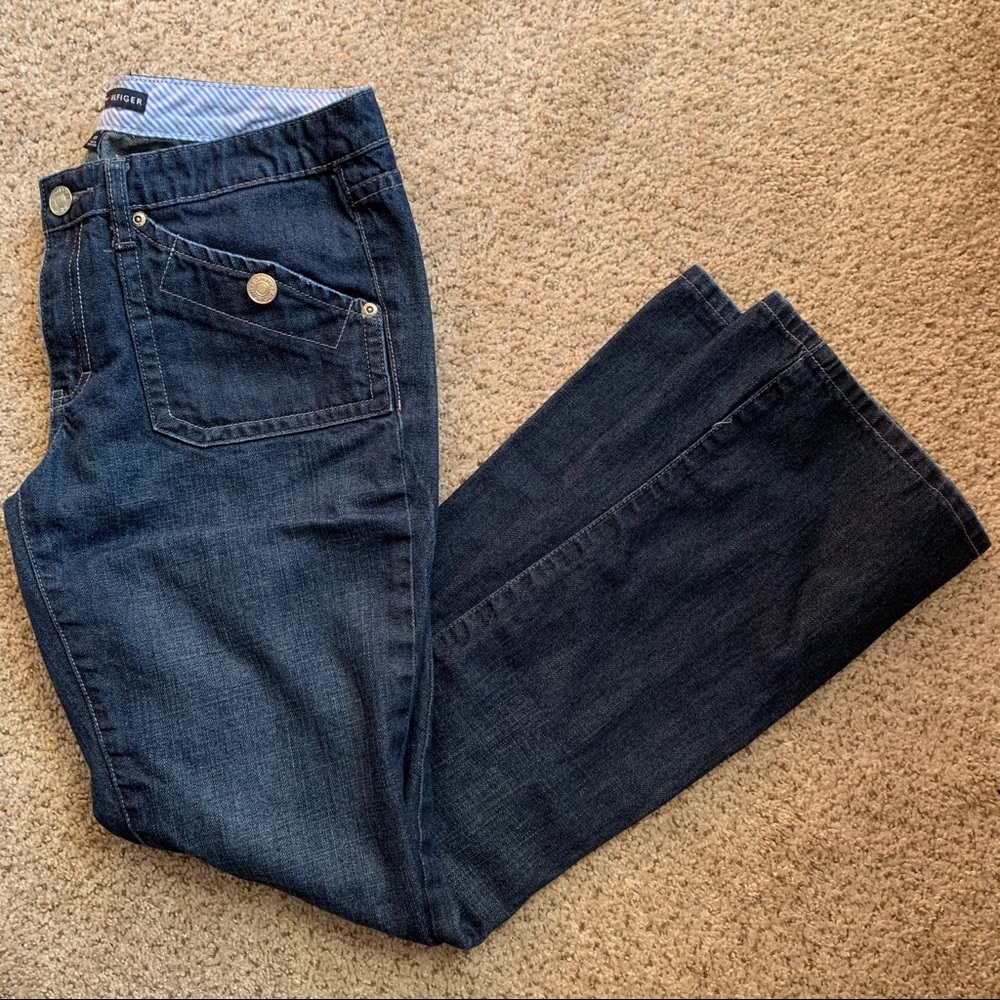 TH Jeans